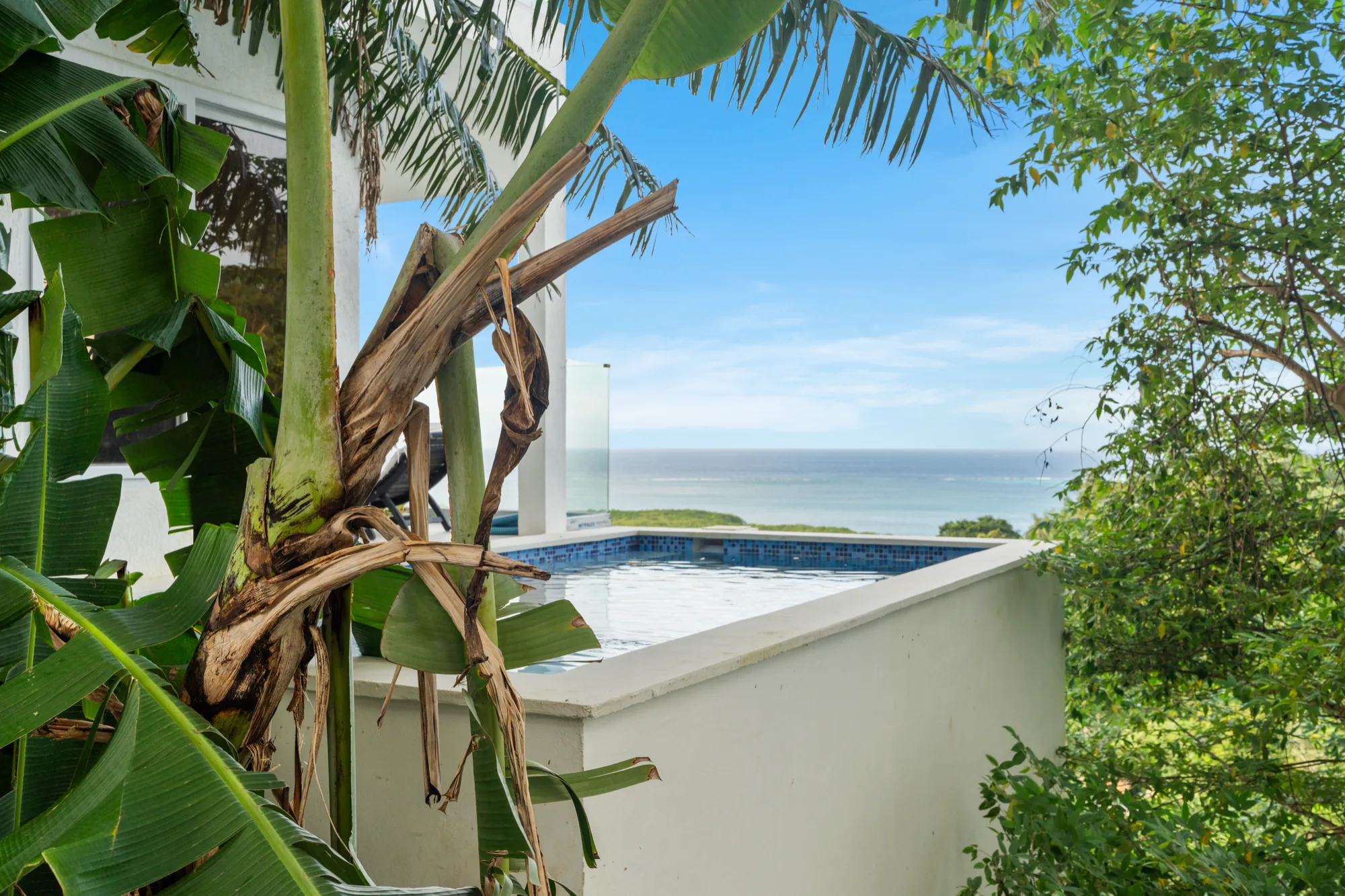 Endless Island Horizons — exterior photo 12 of 43