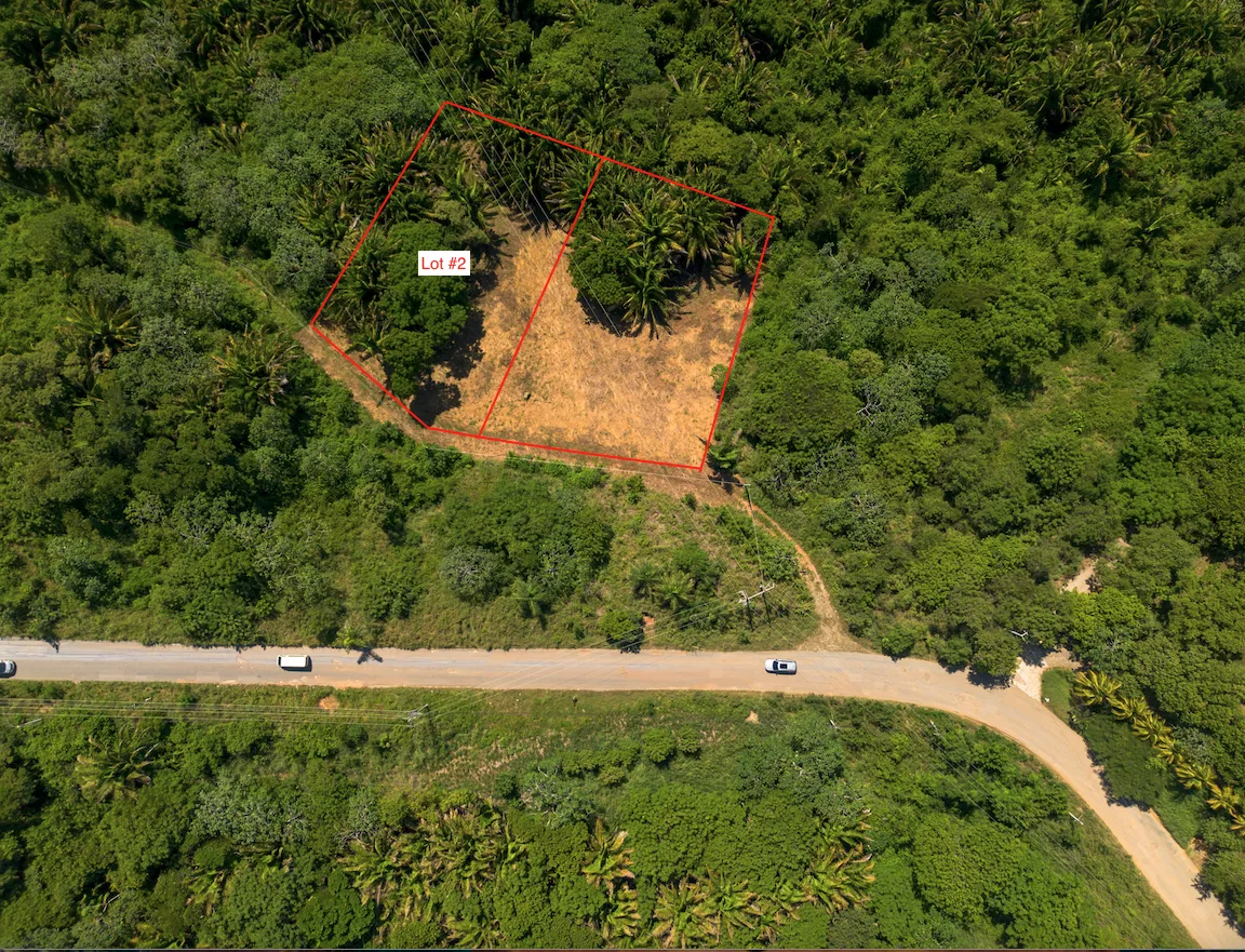 Politilly Bight, Lot #2 — 0.50 Acre