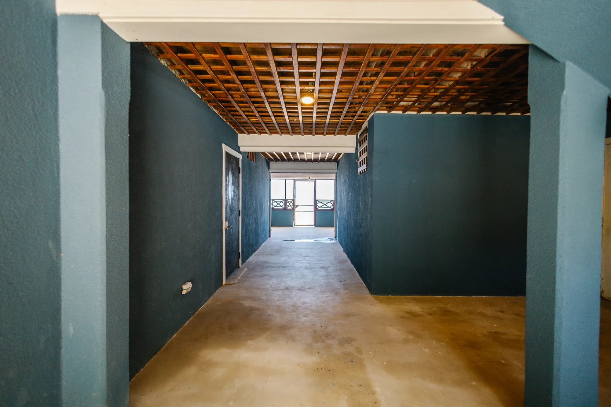 Beachfront Living & Income Retreat — exterior photo 10 of 29